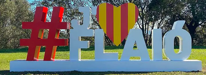 Flayosc, hashtag #flayo